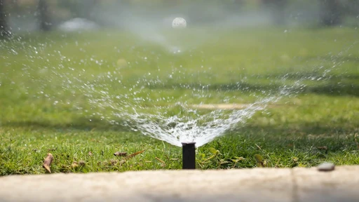 reglementation arrosage pelouse Gatineau systeme irrigation
