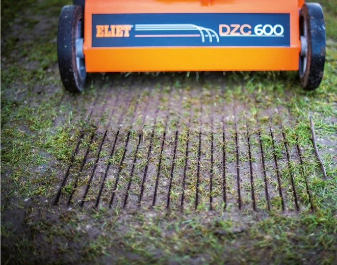 Slit-Seeding - rénovation de pelouse